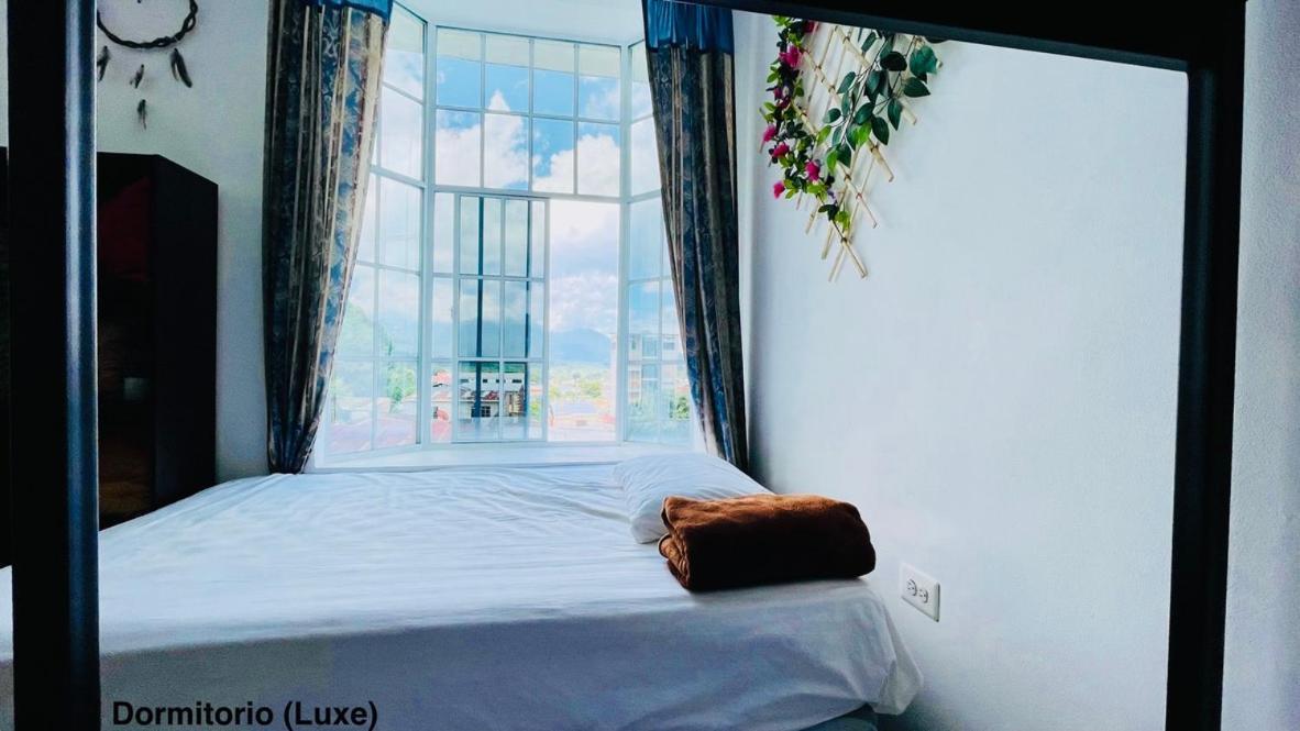 Samay Hostel Juayúa Buitenkant foto